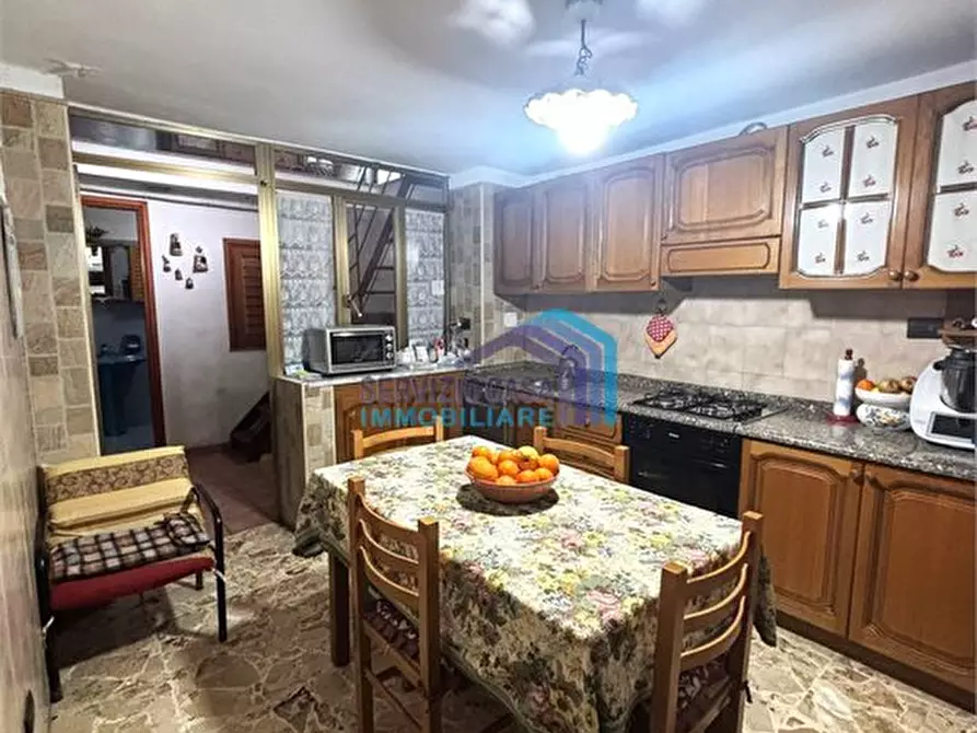 Immagine 6 di Casa indipendente in vendita  180 a Santa Teresa Di Riva