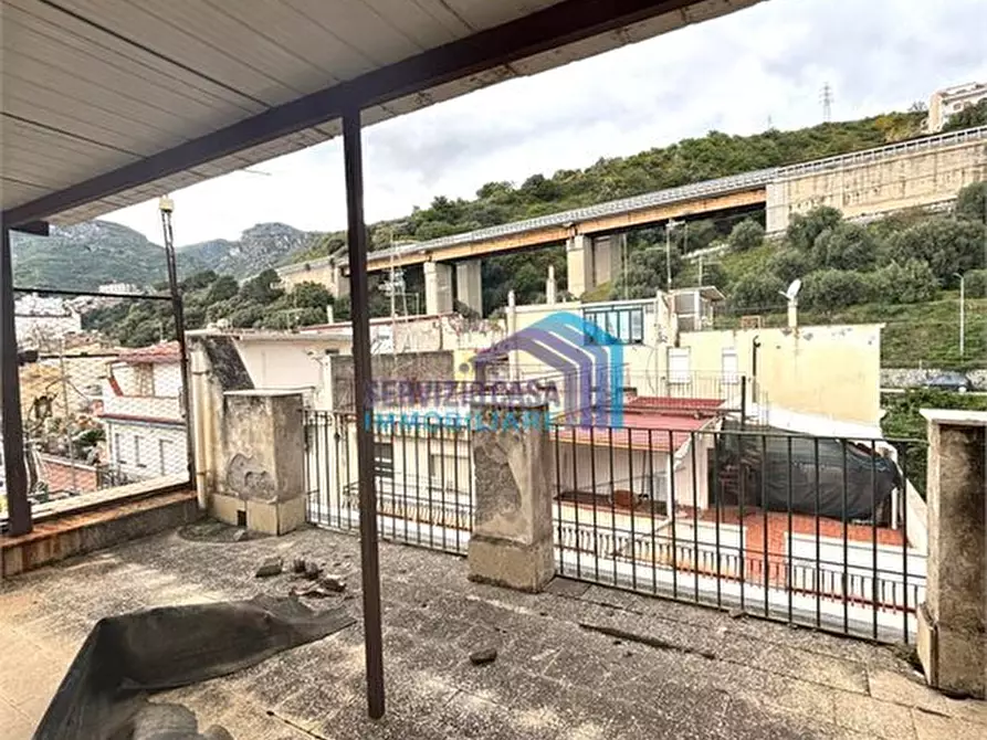 Immagine 8 di Casa indipendente in vendita  a Letojanni