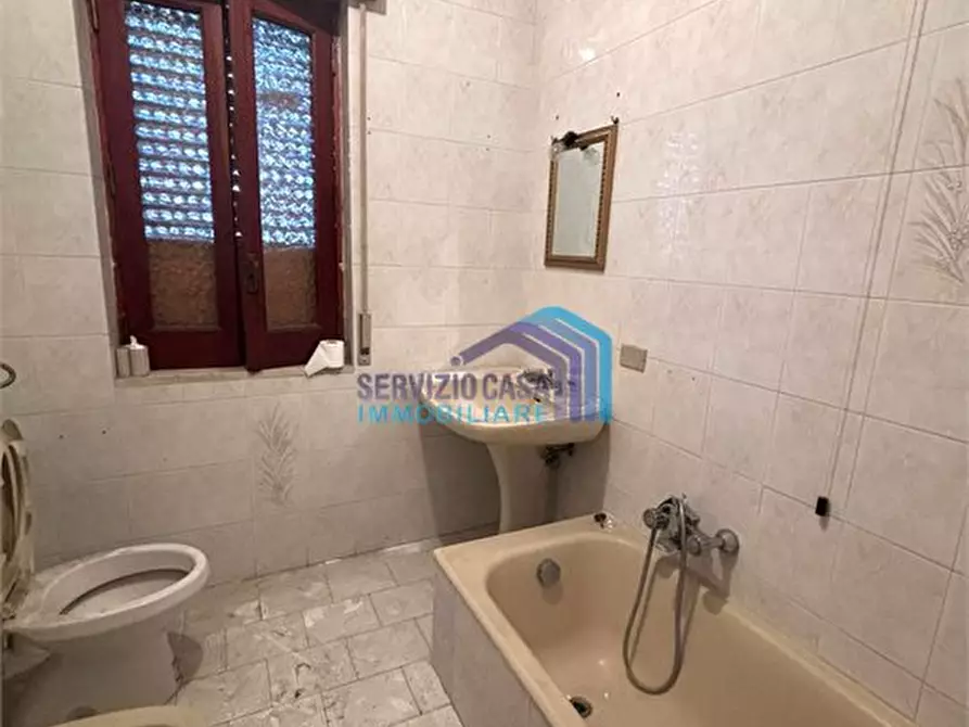 Immagine 6 di Casa indipendente in vendita  a Letojanni