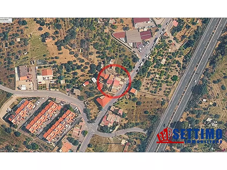 Immagine 2 di Villa in vendita  8 a Santa Teresa Di Riva