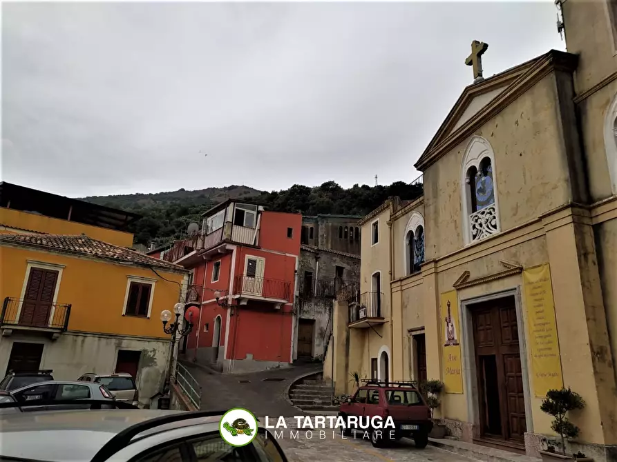 Immagine 1 di Casa indipendente in vendita  a Santa Teresa Di Riva