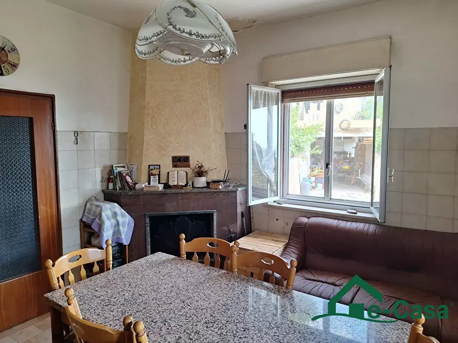 Immagine 7 di Villa in vendita  SNC a Messina