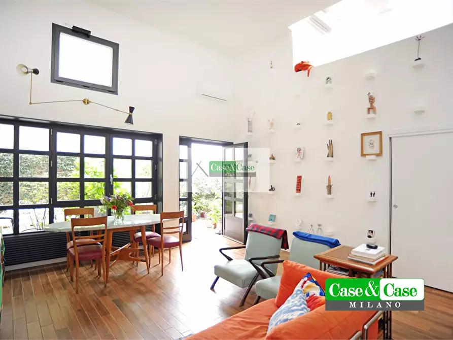 Immagine 8 di Villa in vendita  78 a Milano