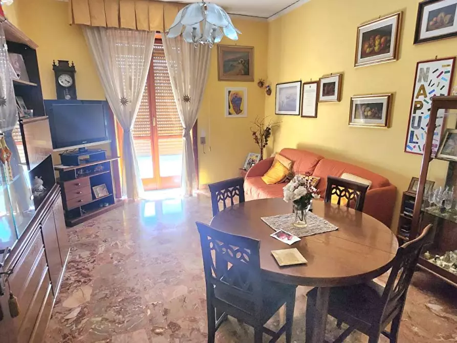 Immagine 5 di Villa in vendita  7 a Cardito