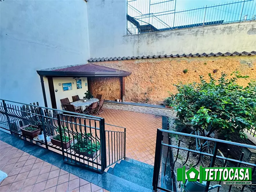 Immagine 5 di Villa in vendita  a Somma Vesuviana