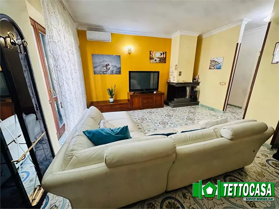 Immagine 2 di Villa in vendita  a Somma Vesuviana