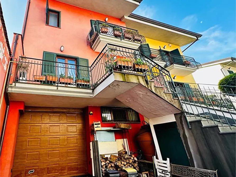 Immagine 1 di Villa in vendita  a Somma Vesuviana