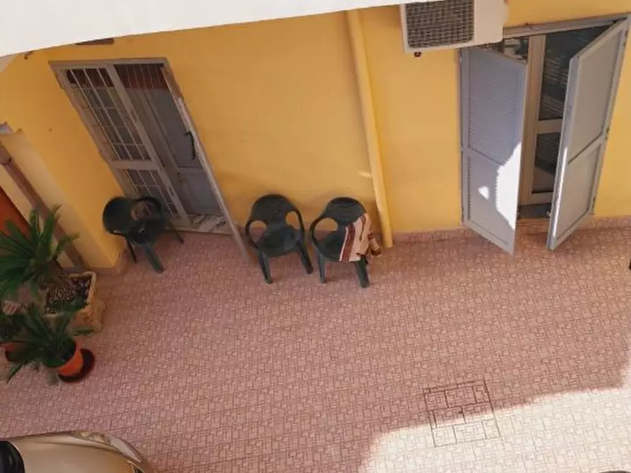 Immagine 1 di Villa in vendita  10 a Caivano