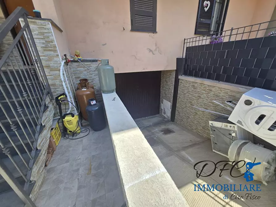 Immagine 10 di Villa in vendita  a Acerra