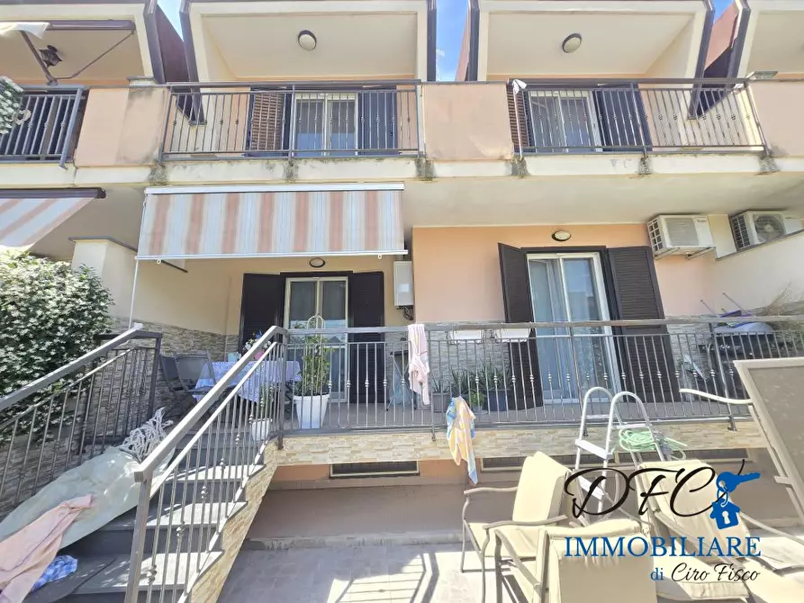 Immagine 1 di Villa in vendita  a Acerra