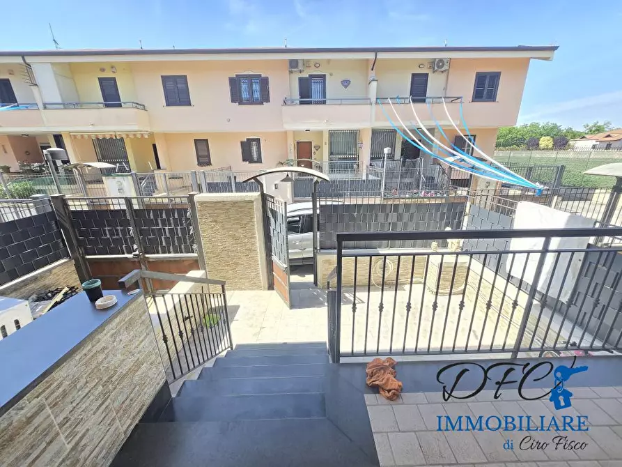 Immagine 10 di Villa in vendita  a Acerra