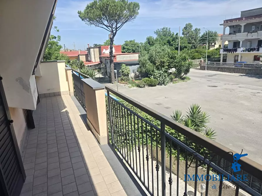 Immagine 7 di Villa in vendita  a Acerra
