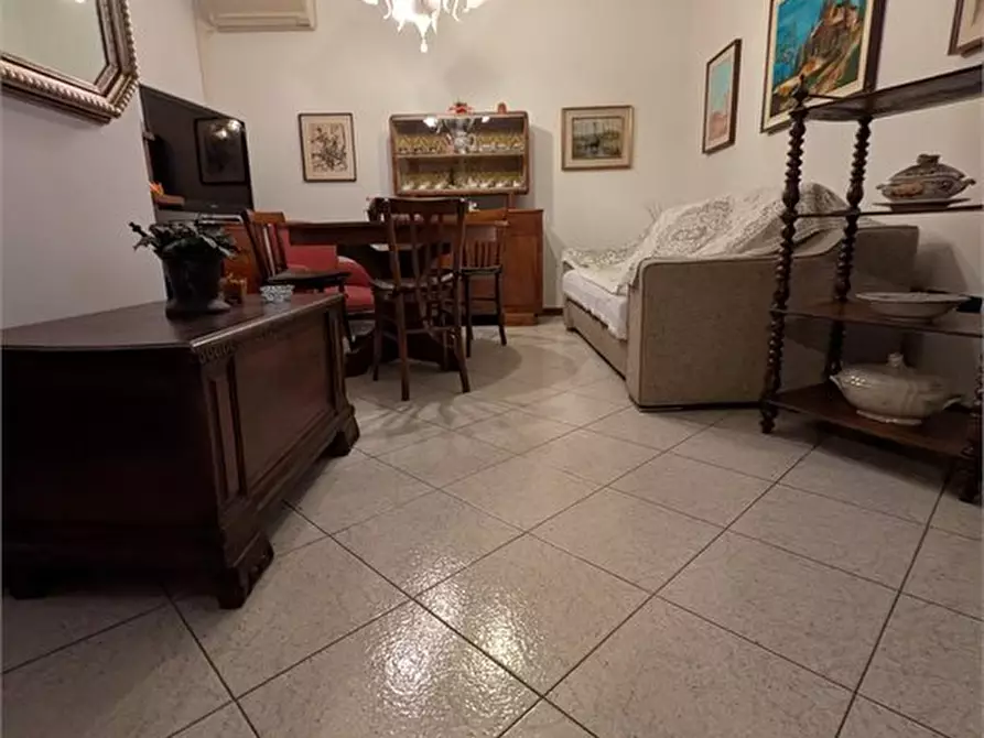 Immagine 7 di Villa in vendita  a Campodarsego