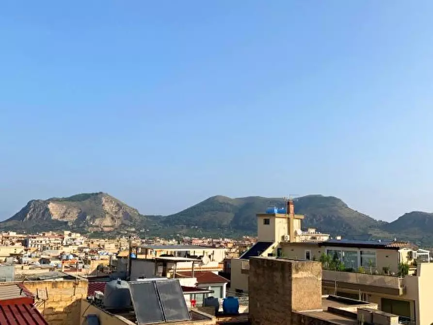 Immagine 4 di Villa in vendita  17 a Bagheria