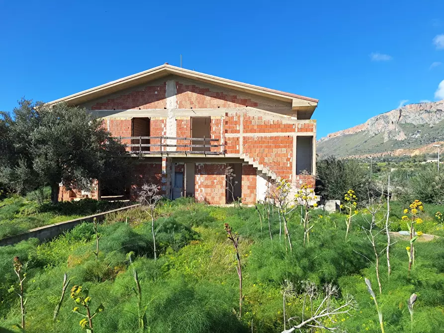 Immagine 1 di Villa in vendita  a Terrasini