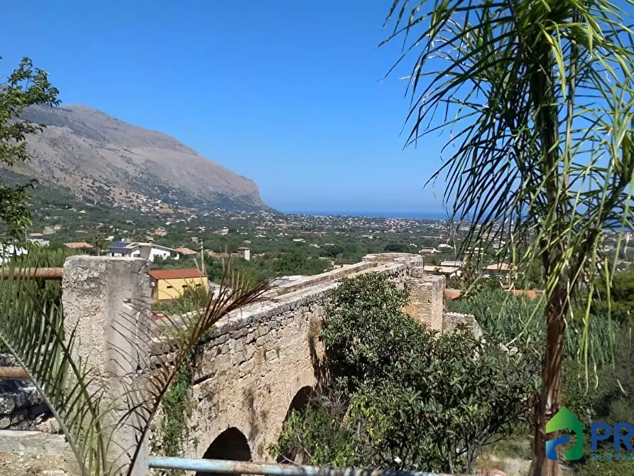 Immagine 6 di Villa in vendita  snc a Carini