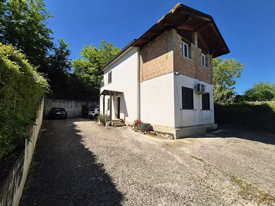 Immagine 5 di Villa in vendita  14 a Manoppello