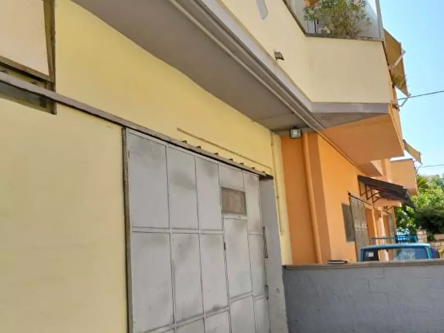 Immagine 5 di Villa in vendita  5 a Bussi Sul Tirino