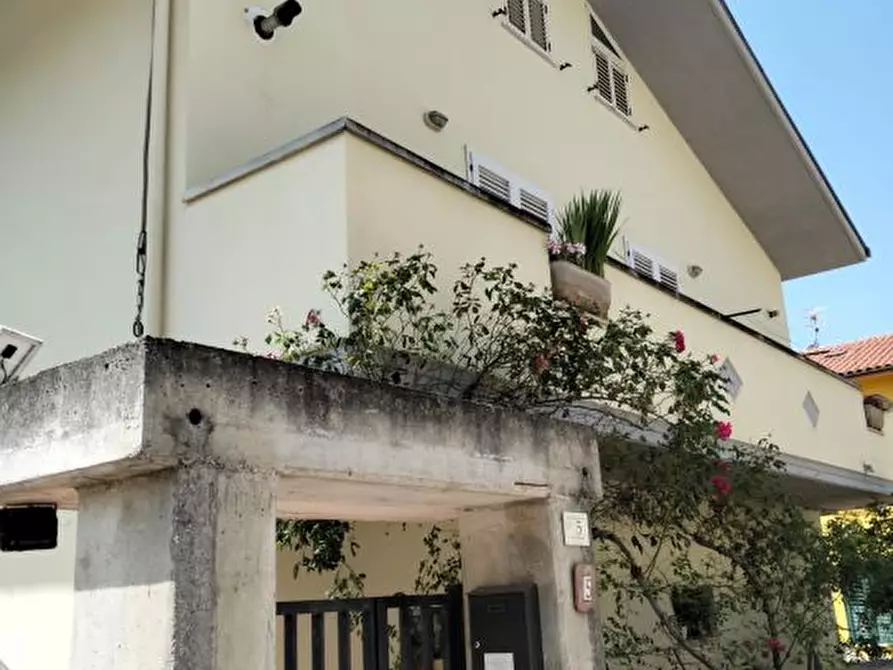 Immagine 3 di Villa in vendita  5 a Bussi Sul Tirino