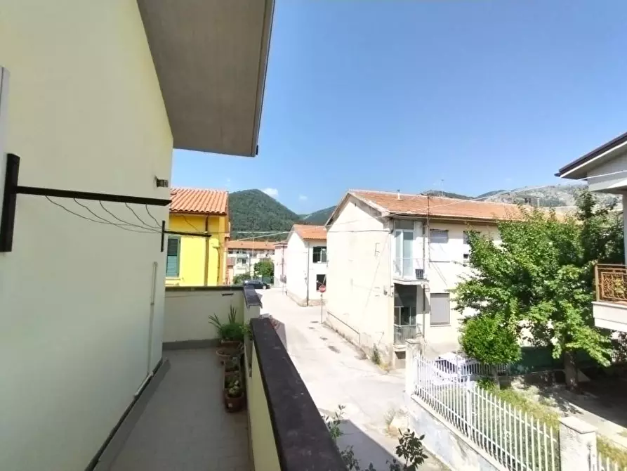 Immagine 9 di Villa in vendita  5 a Bussi Sul Tirino