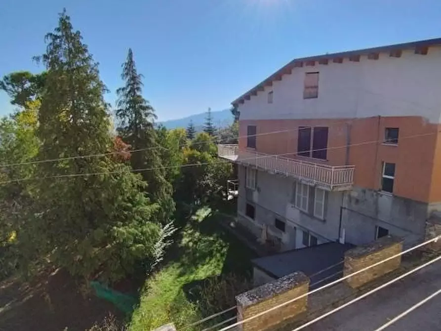 Immagine 10 di Villa in vendita  34 a Montebello Di Bertona