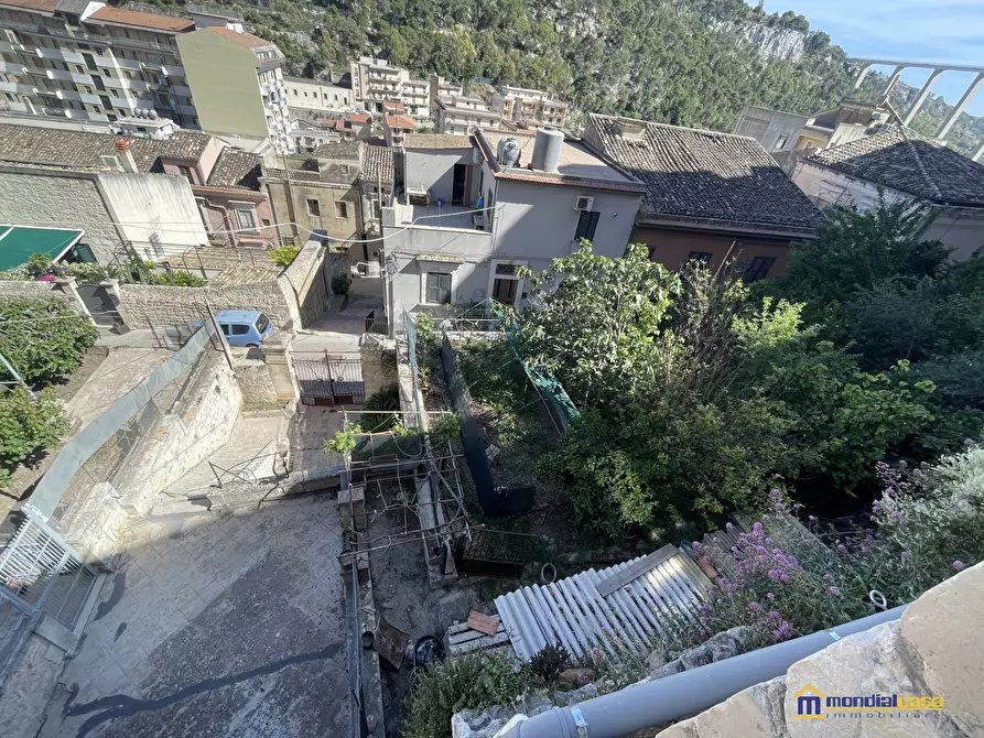 Immagine 10 di Casa indipendente in vendita  35 a Modica
