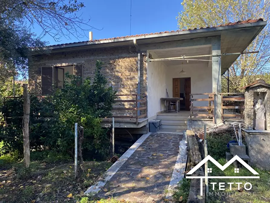 Immagine 3 di Villa in vendita  74 a Forano