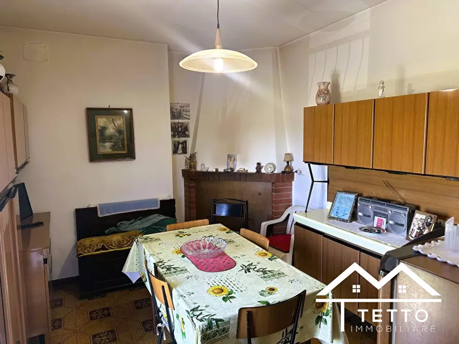 Immagine 5 di Villa in vendita  a Forano