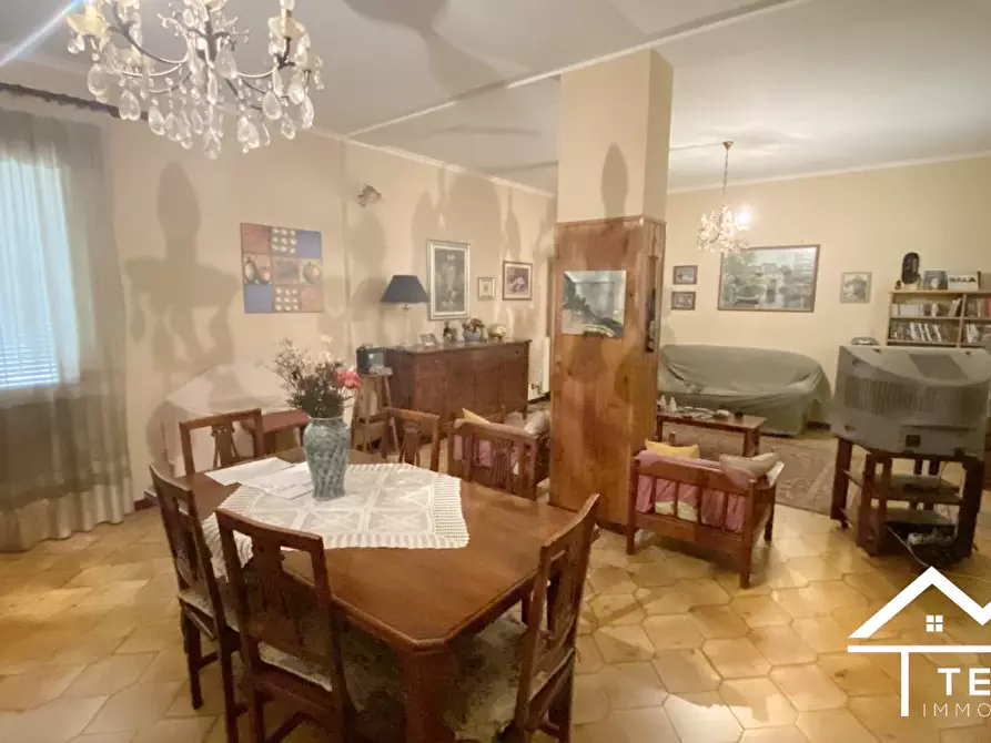 Immagine 10 di Villa in vendita  a Torri In Sabina