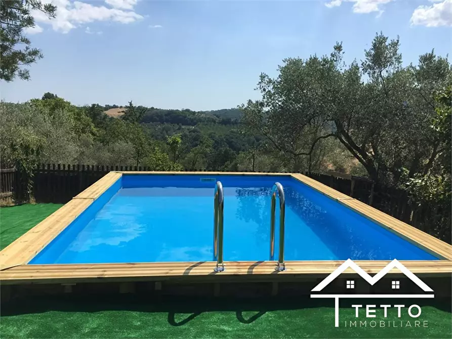 Immagine 4 di Villa in vendita  SNC a Sant'oreste