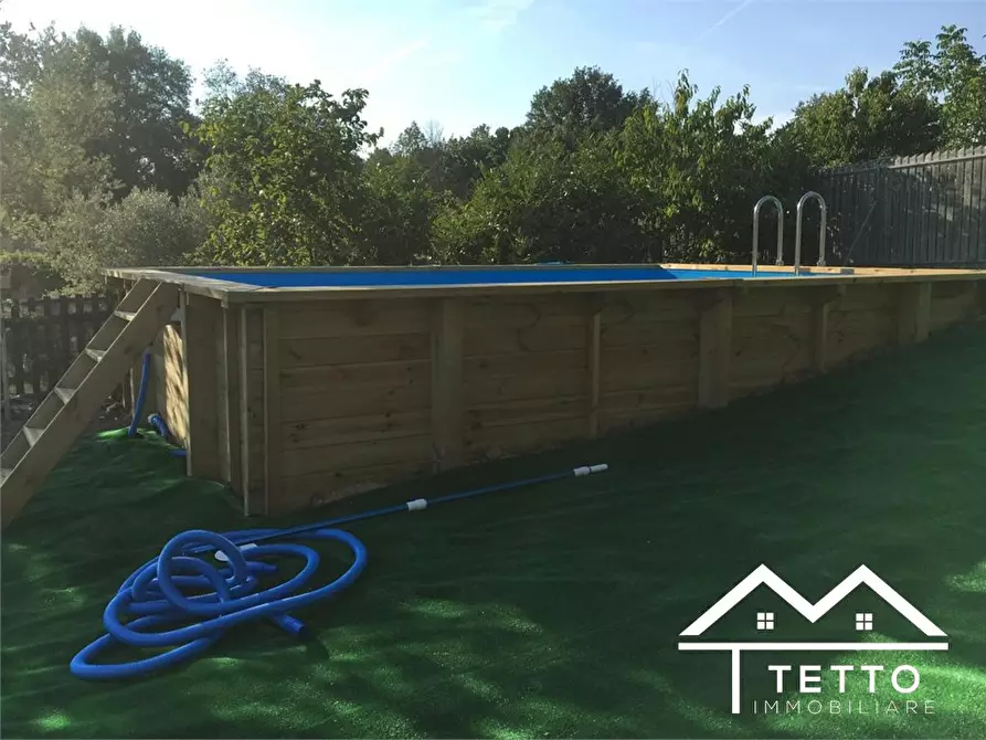 Immagine 5 di Villa in vendita  SNC a Sant'oreste