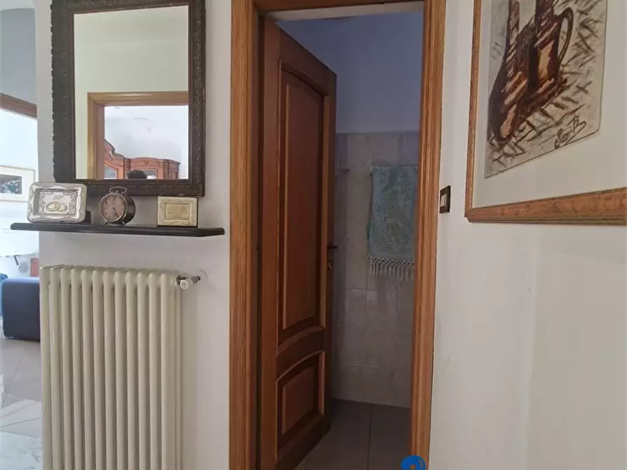 Immagine 5 di Casa indipendente in vendita  a Albenga