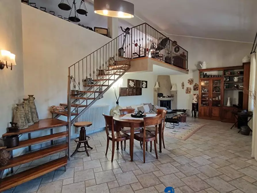 Immagine 9 di Villa in vendita  a Villanova D'albenga