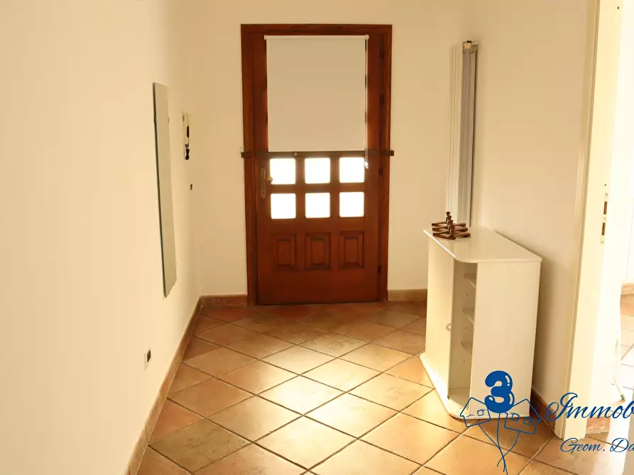 Immagine 9 di Casa indipendente in vendita  a Albenga