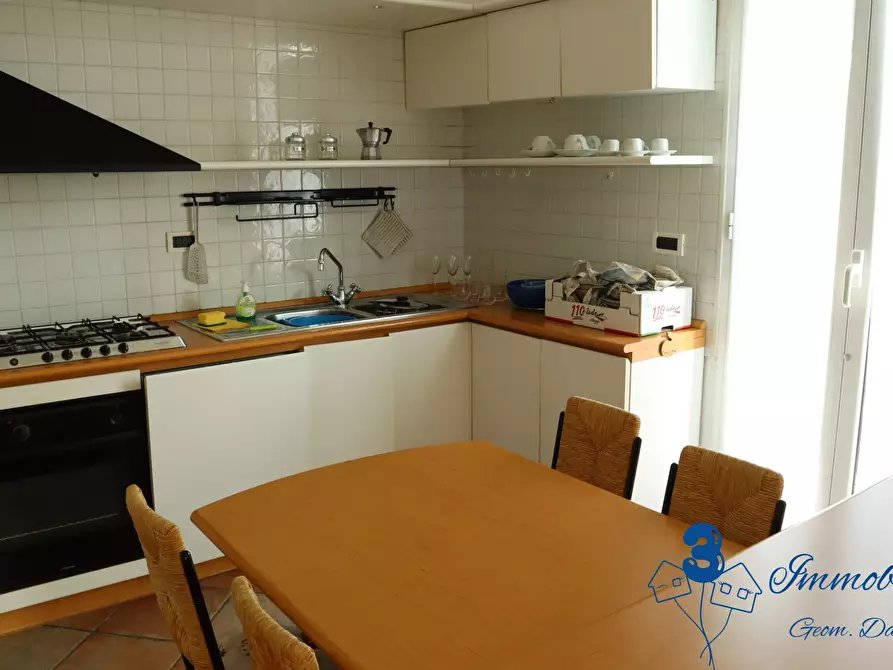 Immagine 7 di Casa indipendente in vendita  a Albenga