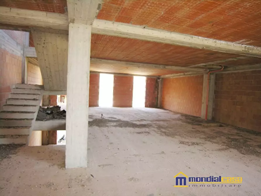 Immagine 4 di Casa indipendente in vendita  a Pachino