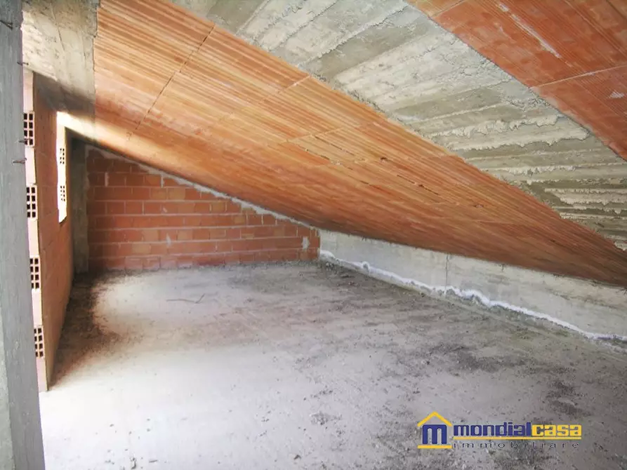 Immagine 7 di Casa indipendente in vendita  a Pachino