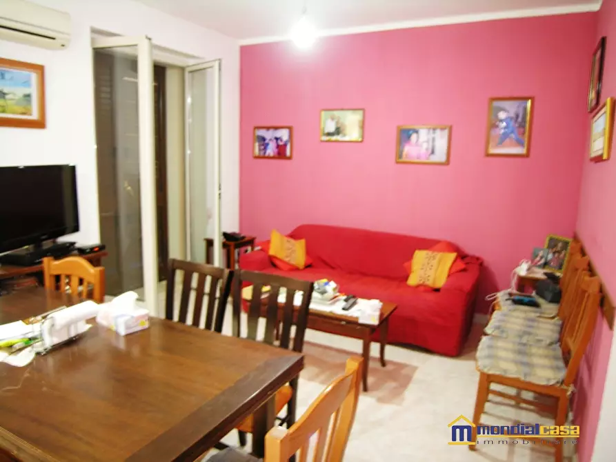 Immagine 3 di Casa indipendente in vendita  a Pachino