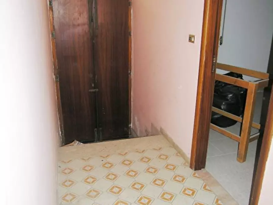 Immagine 2 di Casa indipendente in vendita  a Pachino