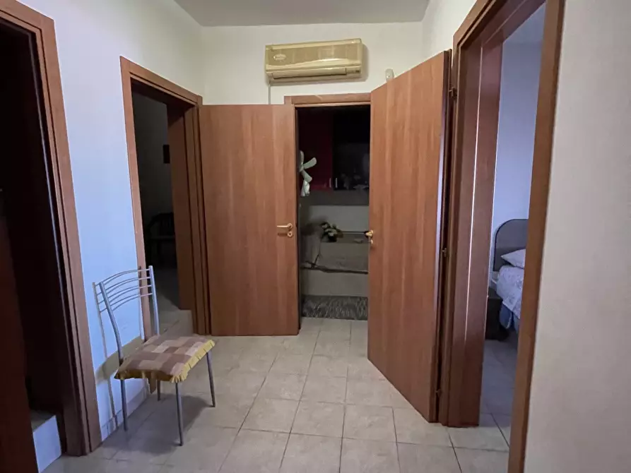 Immagine 10 di Casa indipendente in vendita  a Pachino