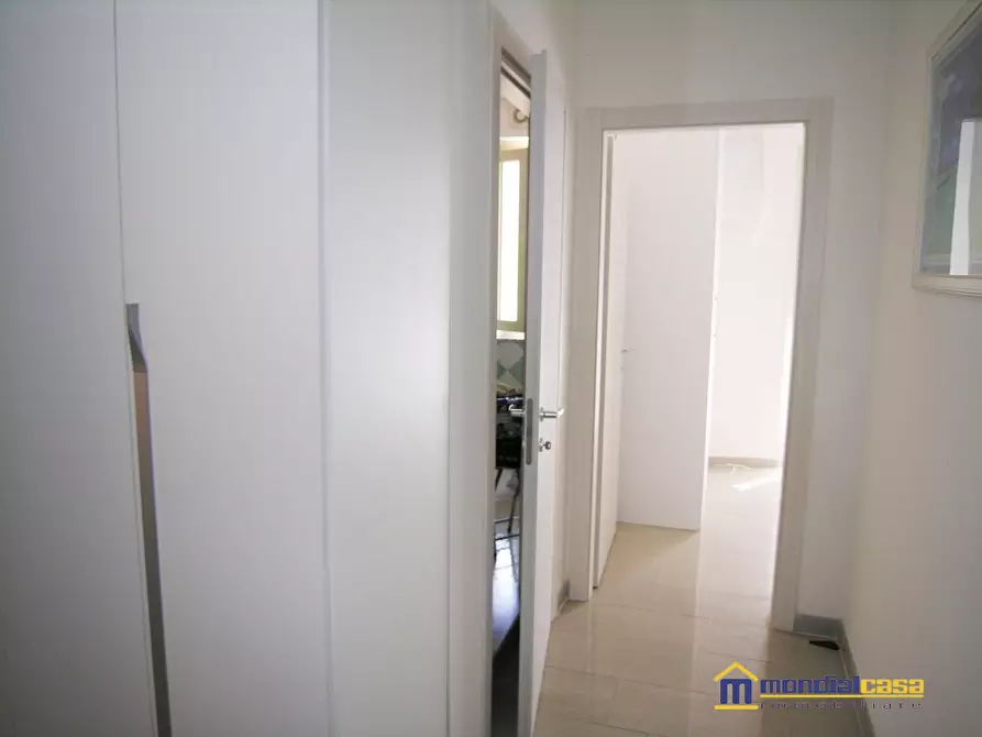 Immagine 6 di Casa indipendente in vendita  a Pachino