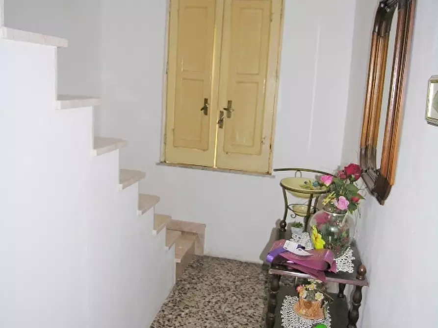 Immagine 10 di Casa indipendente in vendita  a Pachino