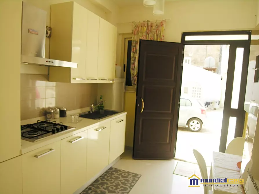 Immagine 5 di Casa indipendente in vendita  a Pachino