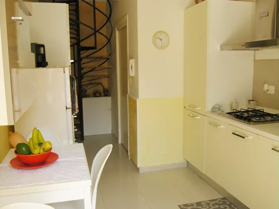 Immagine 2 di Casa indipendente in vendita  a Pachino