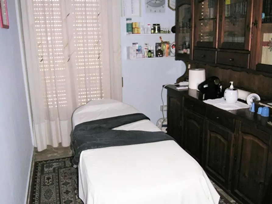 Immagine 8 di Casa indipendente in vendita  a Pachino