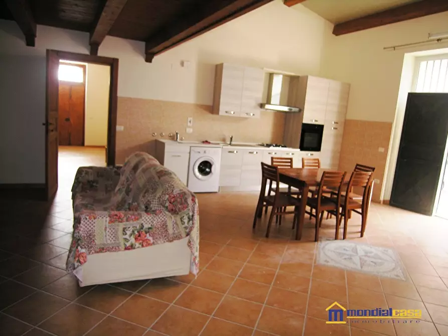 Immagine 6 di Casa indipendente in vendita  a Pachino