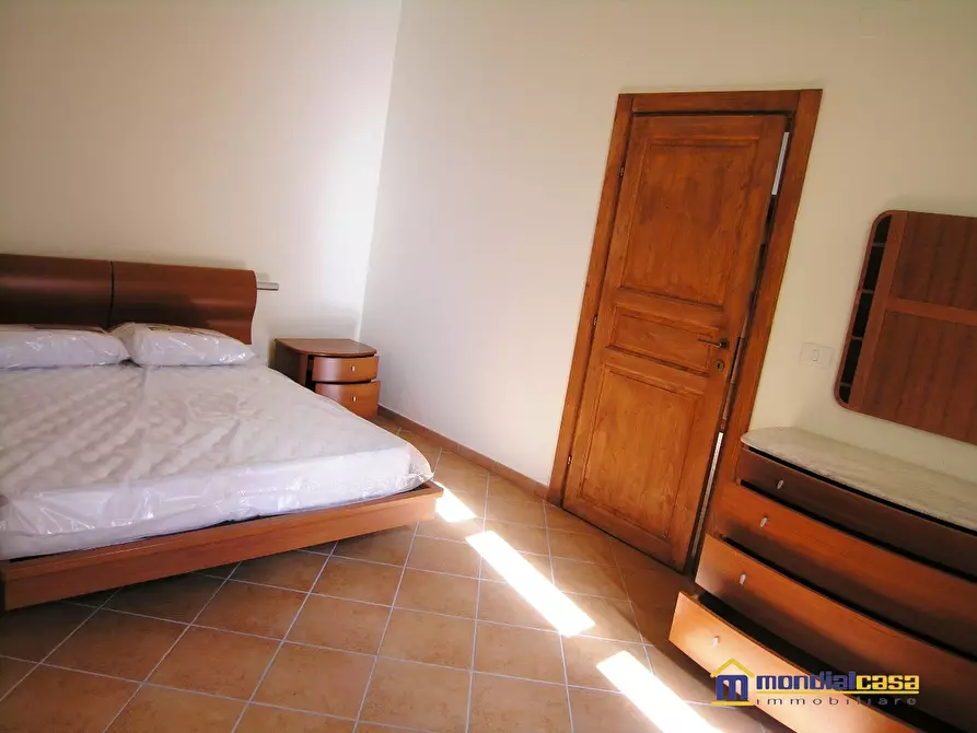 Immagine 4 di Casa indipendente in vendita  a Pachino