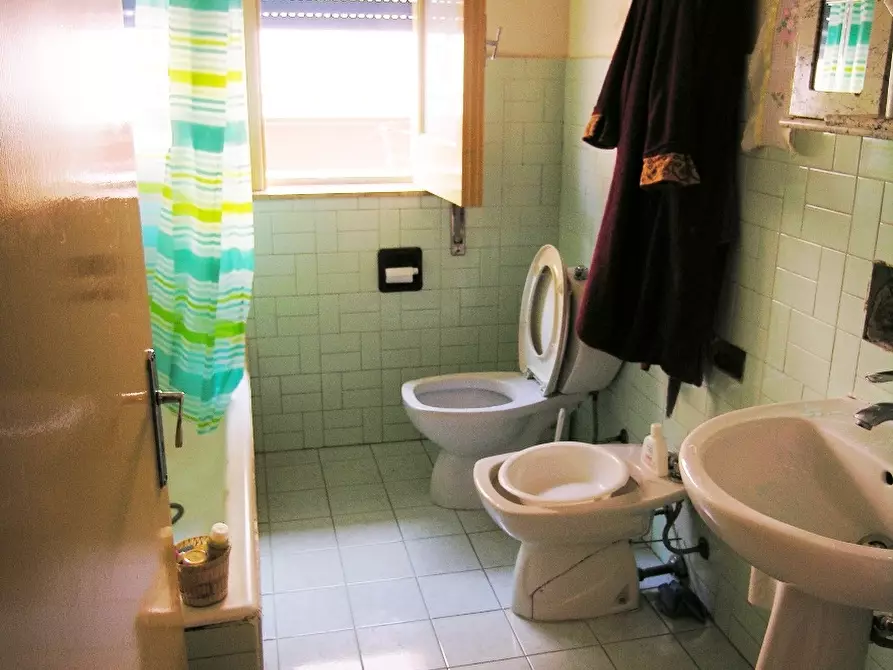 Immagine 9 di Casa indipendente in vendita  a Pachino