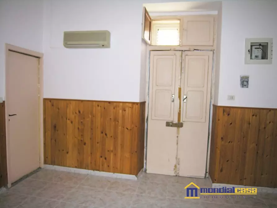 Immagine 2 di Casa indipendente in vendita  a Pachino