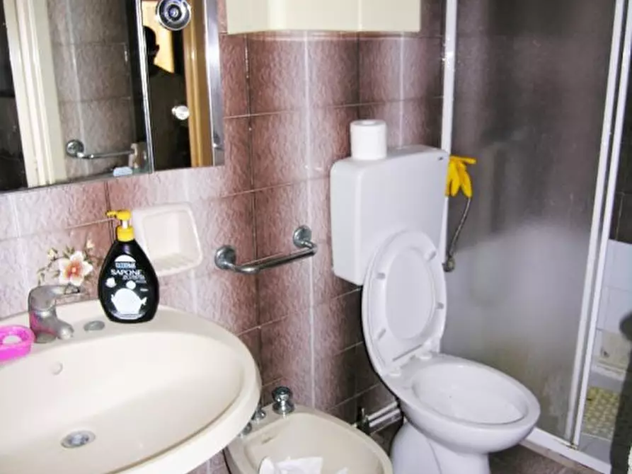 Immagine 6 di Casa indipendente in vendita  a Pachino